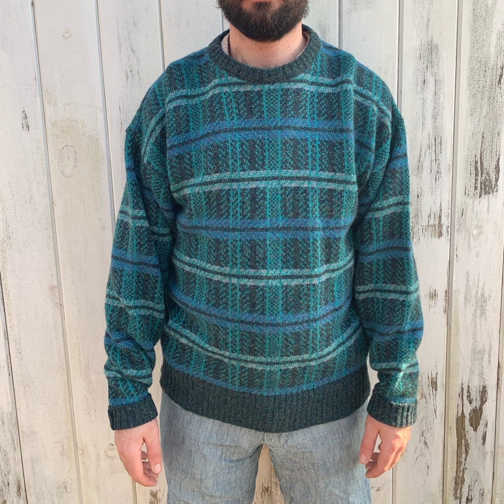 Vintage Wool Plaid Oversized Crewneck Sweater | Scottish Plaid Flannel Sweater - Picture 3 of 9